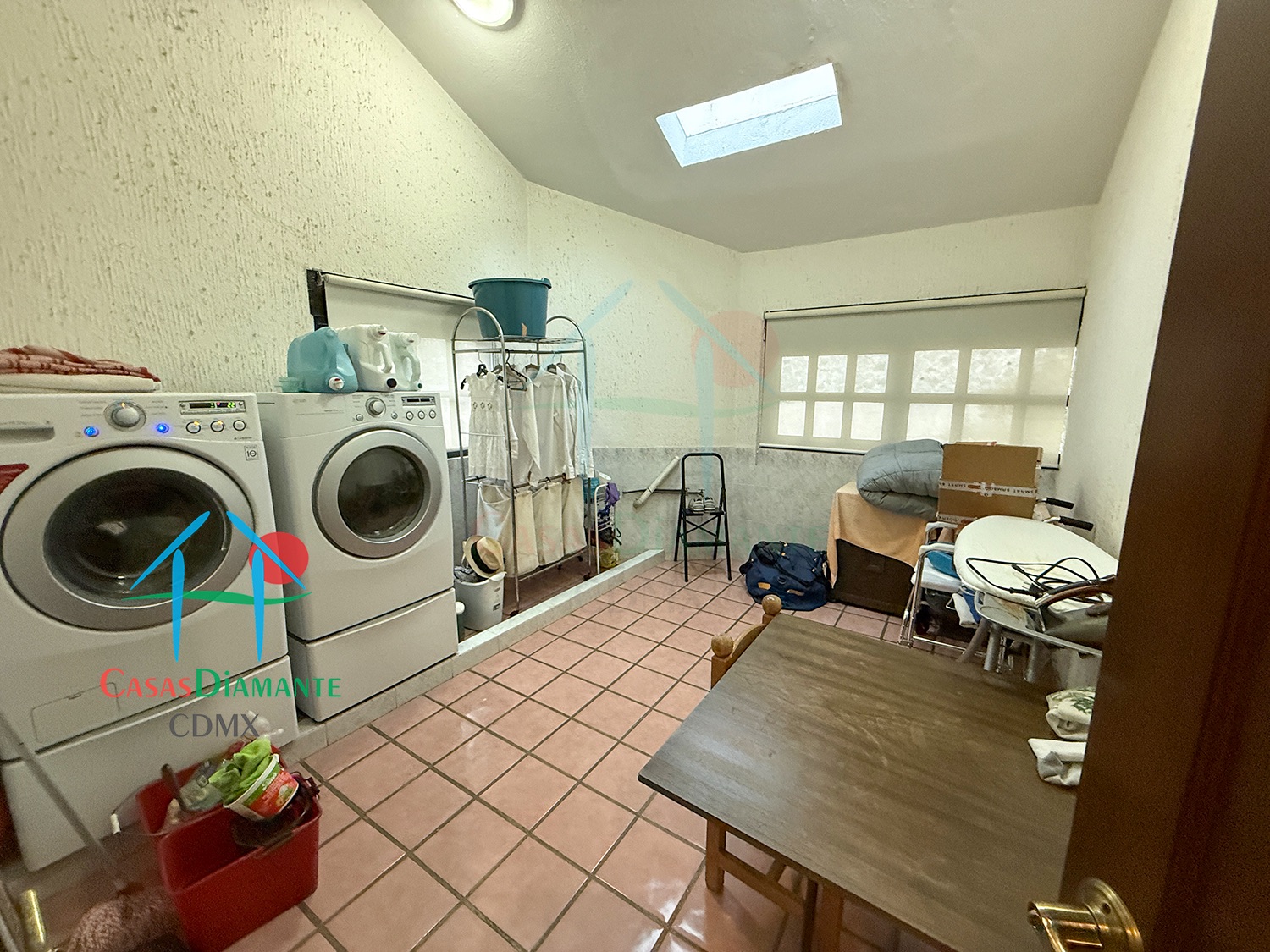 Interlomas Casa Rubén AB - Área de servicio 1